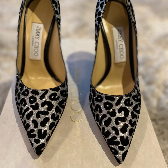 Jimmy Choo Love Pump - Picture 2 of 6